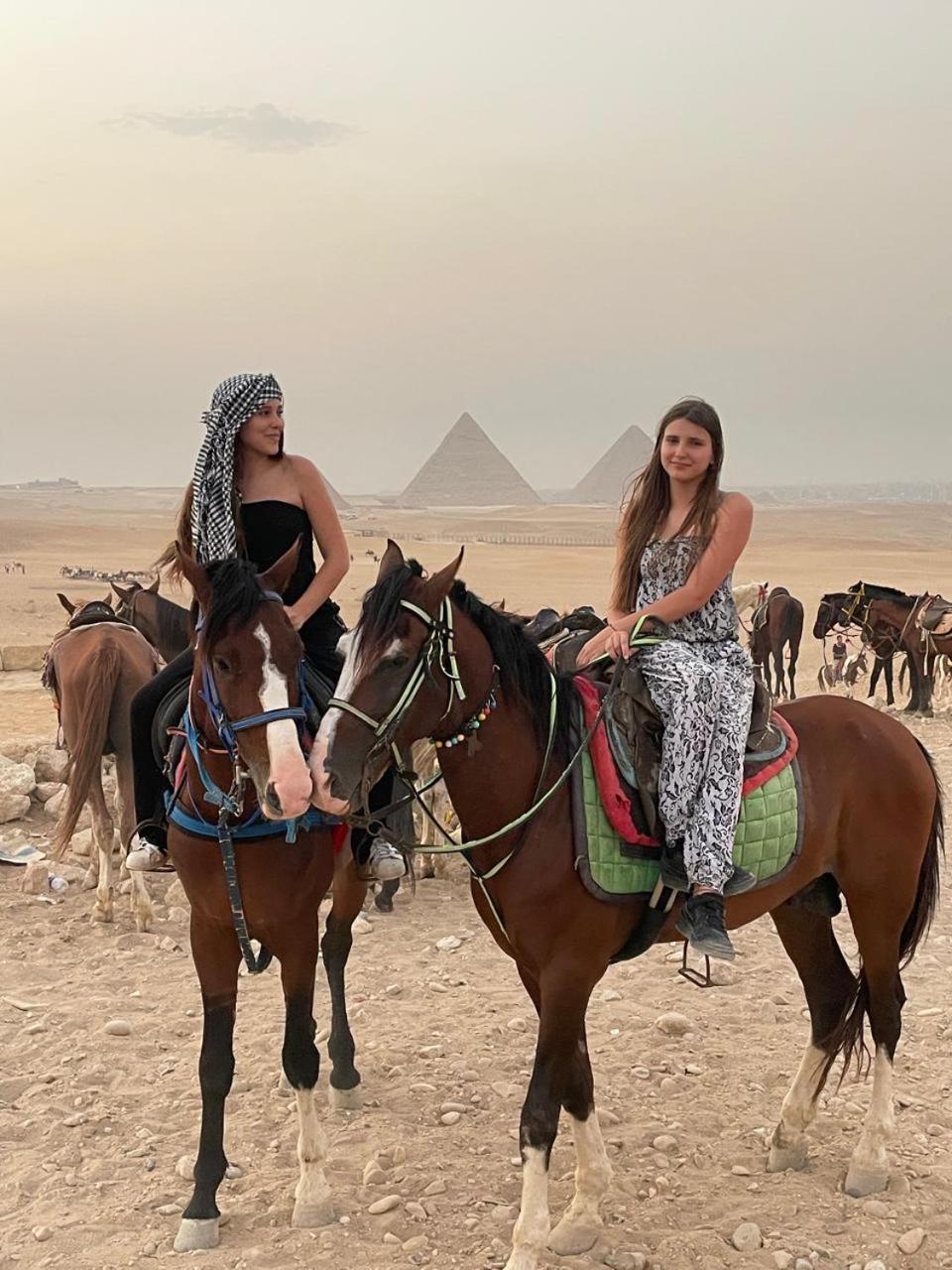 Sphinx Palace Pyramids View Inn Kafret el-Gabal Eksteriør billede